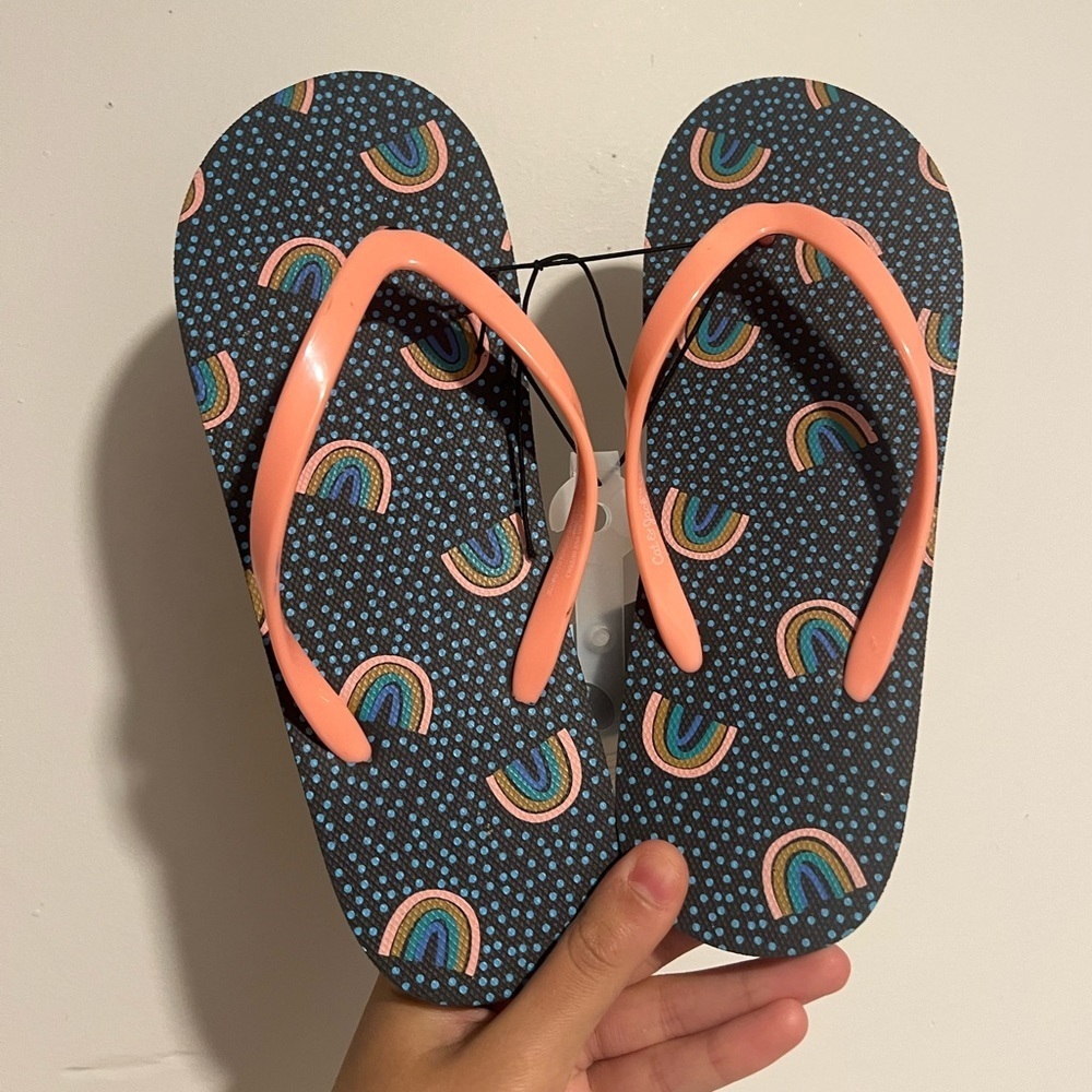 Cat and jack flip flops new rainbow style navy color size 4/5 kids Sandler new